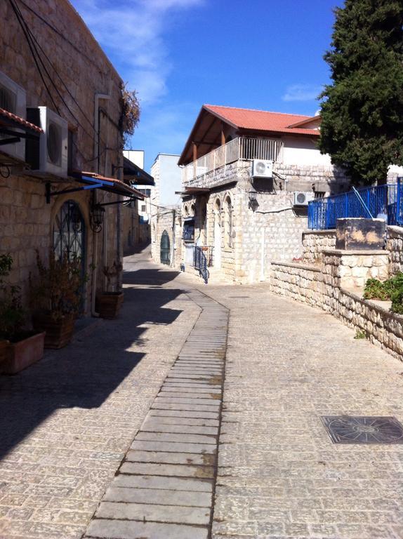 Hotel Off The Square Safed Esterno foto