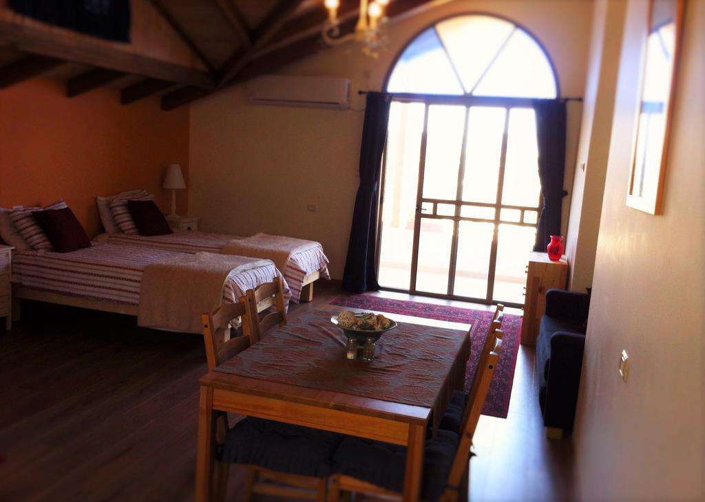 Hotel Off The Square Safed Esterno foto