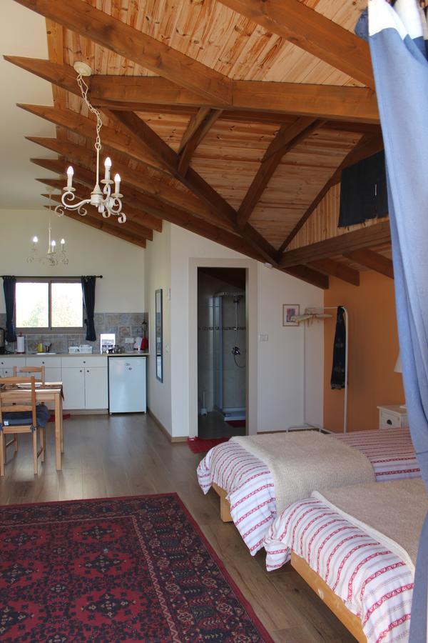 Hotel Off The Square Safed Esterno foto